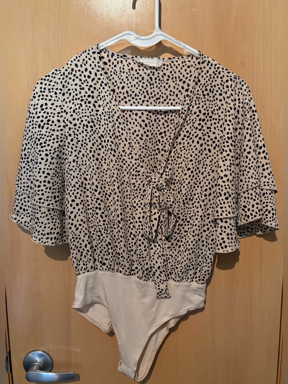 Altar'd State Beige and Black Polka Dot Flutter Sleeve Bodysuit Women’s Size XS